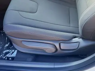 Hyundai ELANTRA 2026 SEL Sport Premium 4dr Sedan
