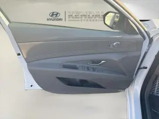 Hyundai ELANTRA 2026 SEL Sport Premium 4dr Sedan