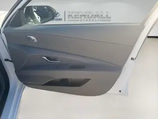 Hyundai ELANTRA 2026 SEL Sport Premium 4dr Sedan