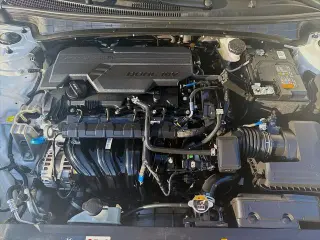 Hyundai ELANTRA 2026 SEL Sport Premium 4dr Sedan
