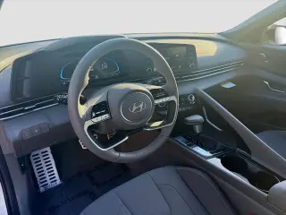 Hyundai ELANTRA 2026 SEL Sport Premium 4dr Sedan