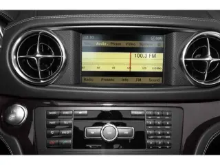 Mercedes-Benz SL-Class 2015 SL 550 2dr Convertible