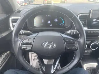 Hyundai VENUE 2023 Limited 4dr Crossover