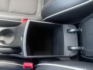 Hyundai VENUE 2023 Limited 4dr Crossover