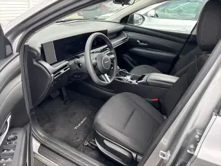 Hyundai TUCSON 2025 SE 4dr SUV