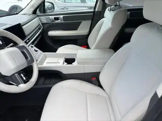 Hyundai SANTA FE 2025 SE 4dr SUV