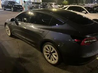 Tesla Model 3 2023 4dr Sedan