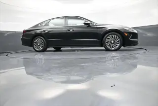 Hyundai SONATA Hybrid 2023 Limited 4dr Sedan