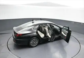 Hyundai SONATA Hybrid 2023 Limited 4dr Sedan