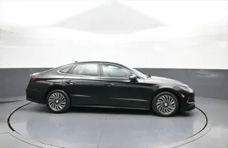 Hyundai SONATA Hybrid 2023 Limited 4dr Sedan