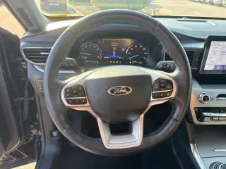 Ford Explorer 2022 AWD XLT 4dr SUV
