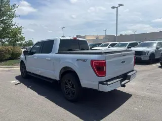Ford F-150 2022 4x4 Lariat 4dr SuperCrew 5.5 ft. SB