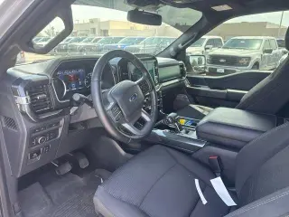 Ford F-150 2022 4x4 Lariat 4dr SuperCrew 5.5 ft. SB