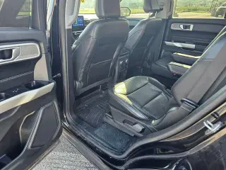 Ford Explorer 2021 AWD Limited 4dr SUV