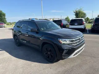 Volkswagen Atlas 2022 AWD V6 SE 4Motion 4dr SUV w/Technology
