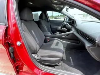 Hyundai ELANTRA 2025 SEL Sport 4dr Sedan