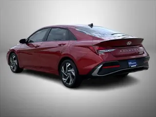 Hyundai ELANTRA 2025 SEL Sport 4dr Sedan