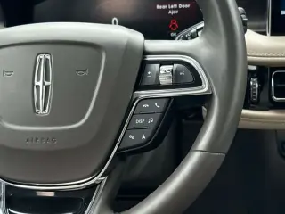 Lincoln Nautilus 2023 Reserve 4dr SUV