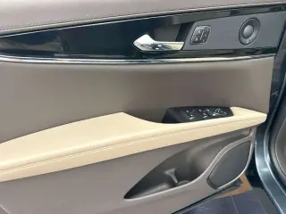 Lincoln Nautilus 2023 Reserve 4dr SUV