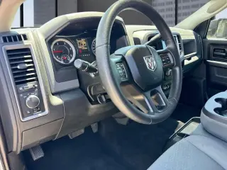 Ram 2500 2017 4x2 Tradesman 4dr Crew Cab 8 ft. LB Pickup