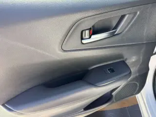 Toyota Prius Plug-in Hybrid 2026 XSE 4dr Hatchback