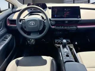 Toyota Prius Plug-in Hybrid 2026 XSE 4dr Hatchback