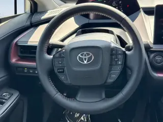 Toyota Prius Plug-in Hybrid 2026 XSE 4dr Hatchback