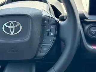 Toyota Prius Plug-in Hybrid 2026 XSE 4dr Hatchback