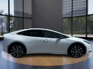 Toyota Prius Plug-in Hybrid 2026 XSE 4dr Hatchback