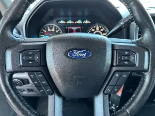 Ford F-150 2019 4x4 XLT 4dr SuperCrew 5.5 ft. SB
