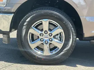 Ford F-150 2019 4x4 XLT 4dr SuperCrew 5.5 ft. SB