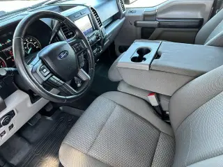 Ford F-150 2019 4x4 XLT 4dr SuperCrew 5.5 ft. SB