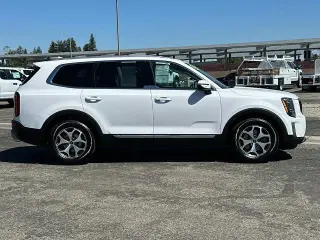 Kia Telluride 2022 EX 4dr SUV