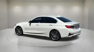 BMW 3 Series 2020 330i 4dr Sedan