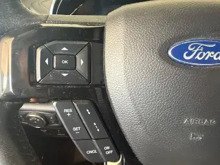 Ford F-150 2019 4x4 XL 4dr SuperCrew 5.5 ft. SB