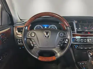 Hyundai Equus 2015 Signature 4dr Sedan