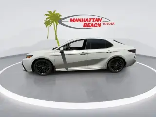 Toyota Camry Hybrid 2022 XSE 4dr Sedan
