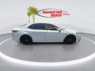 Toyota Camry Hybrid 2022 XSE 4dr Sedan