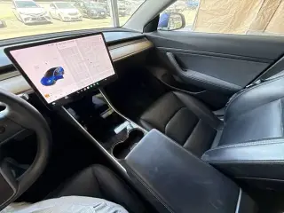 Tesla Model 3 2020 Standard Range Plus 4dr Sedan