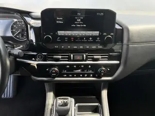 Nissan Pathfinder 2024 SL 4dr SUV