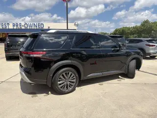 Nissan Pathfinder 2024 SL 4dr SUV