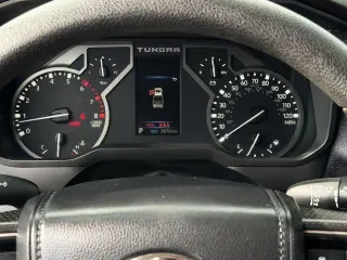 Toyota Tundra 2024 4x2 SR5 4dr CrewMax Cab Pickup SB
