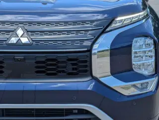 Mitsubishi Outlander 2024 SE 4dr SUV