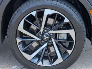 Mitsubishi Outlander 2024 SE 4dr SUV
