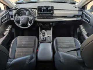 Mitsubishi Outlander 2024 SE 4dr SUV