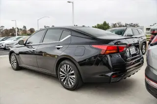 Nissan Altima 2024 2.5 SV 4dr Sedan