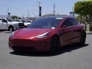 Tesla Model 3 2018 AWD Performance 4dr Fastback