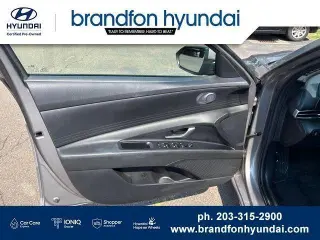 Hyundai ELANTRA 2023 SE 4dr Sedan