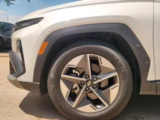 Hyundai TUCSON 2025 SEL Convenience 4dr SUV