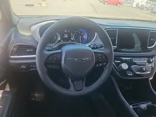 Chrysler Pacifica 2025 Limited 4dr Mini-Van